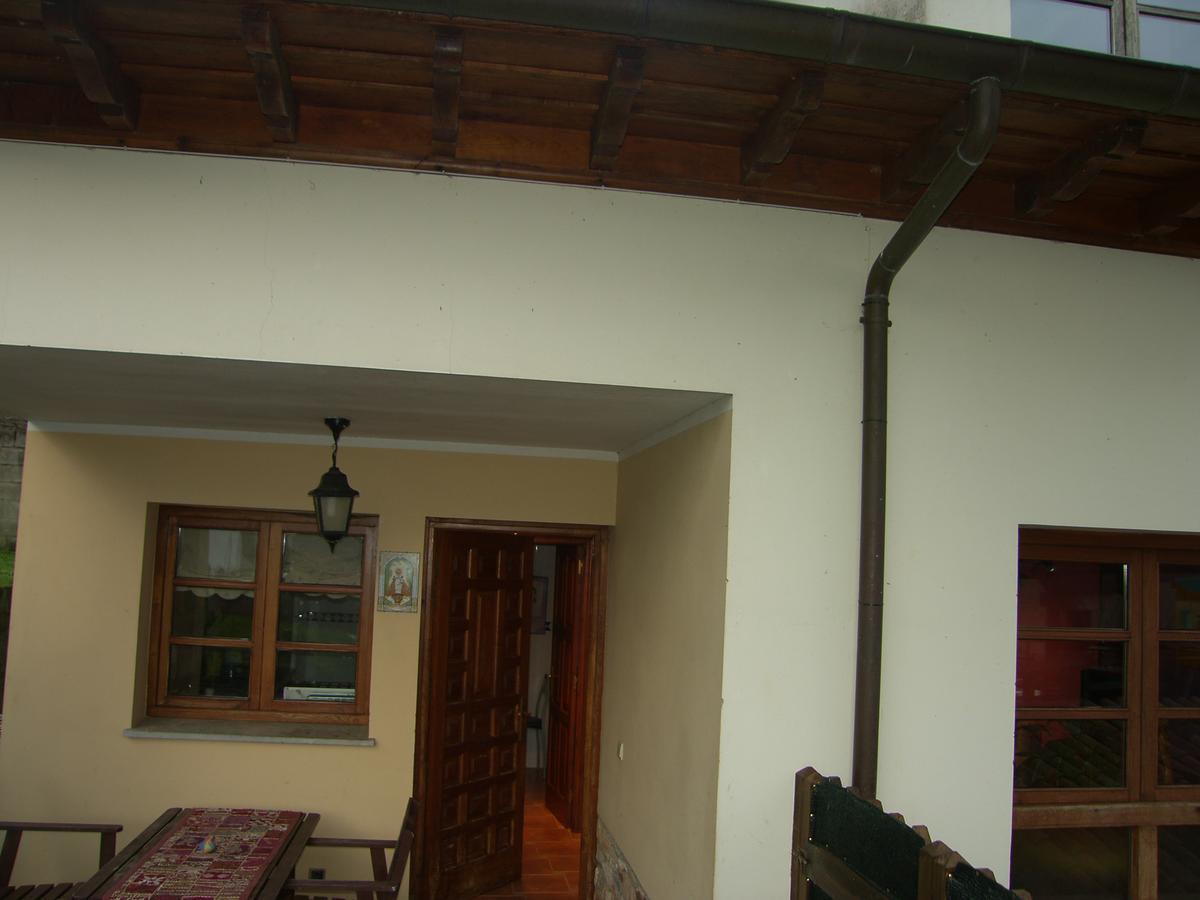 Posada El Pareon Sirviella Exterior foto