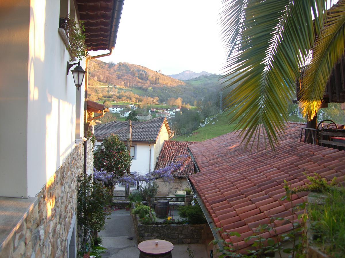 Posada El Pareon Sirviella Exterior foto